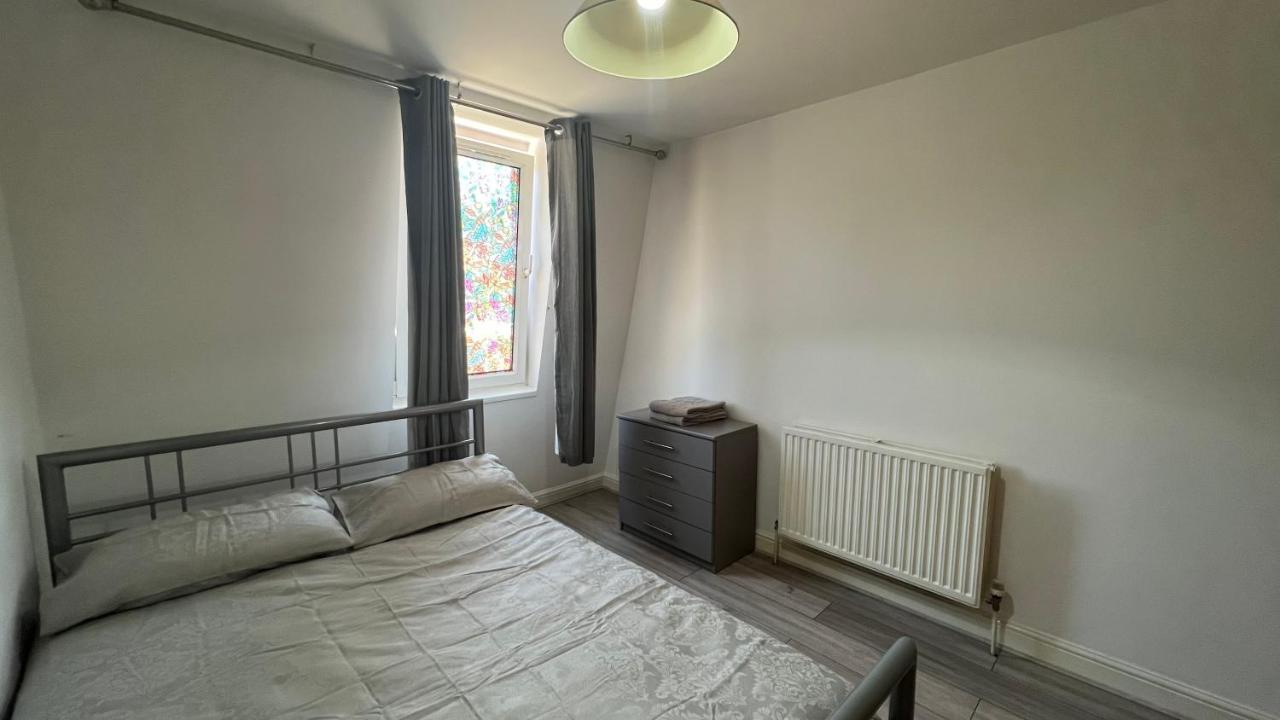 Comfy 2 Bedroom Apartments - Finchley Road, Londres Exterior foto